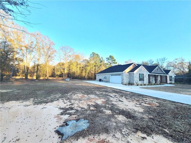 284 Dead Lake Road, Creola, AL 36525