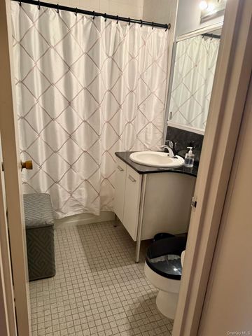 100 E Hartsdale Avenue 6BE, Hartsdale, NY 10530