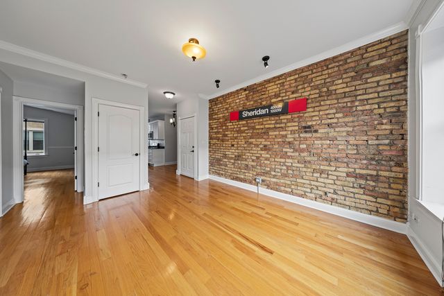 4140 N Kenmore Avenue 3, Chicago, IL 60613