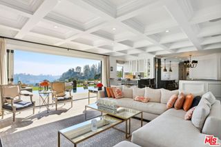 2676 Casiano Road, Los Angeles, CA 90077