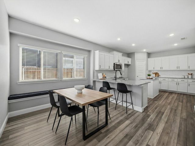 701 Presidio Street, Aubrey, TX 76227