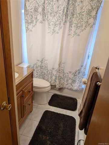 45 Hilltop Circle, Fishkill, NY 12524