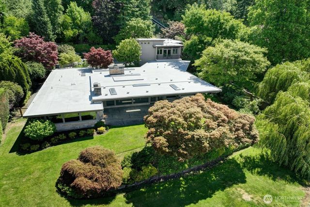 1605 73rd Avenue NE, Medina, WA 98039