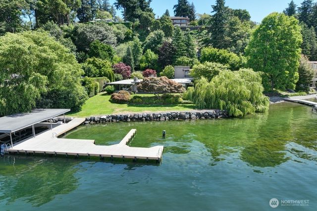 1605 73rd Avenue NE, Medina, WA 98039