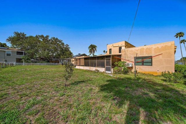 43 EDGEWATER DRIVE, Dunedin, FL 34698