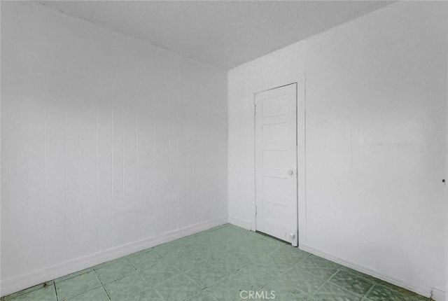 1159 E 74th Street, Los Angeles, CA 90001