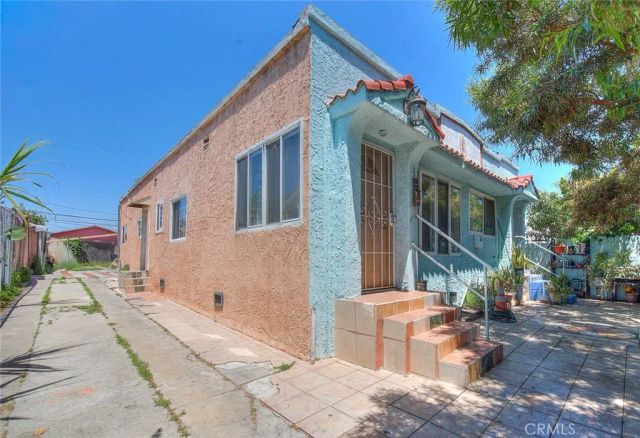 1159 E 74th Street, Los Angeles, CA 90001
