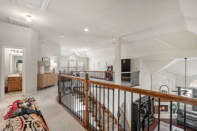 609 Sunrise Drive, Kennedale, TX 76060