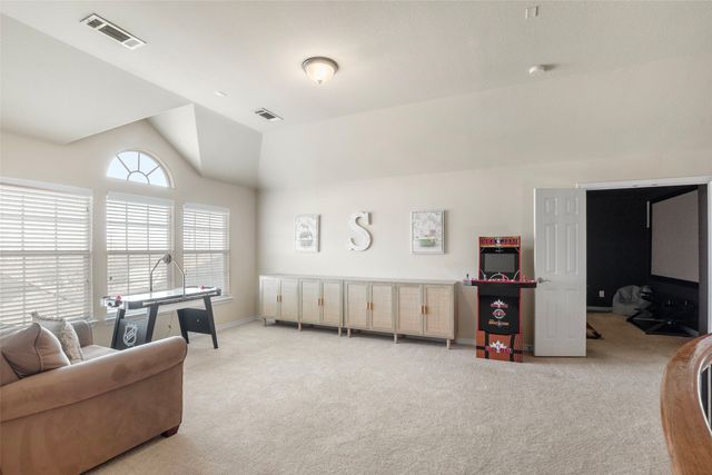 609 Sunrise Drive, Kennedale, TX 76060