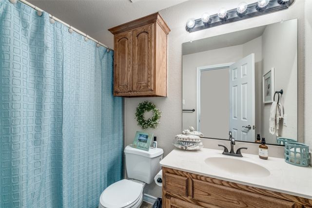 609 Sunrise Drive, Kennedale, TX 76060