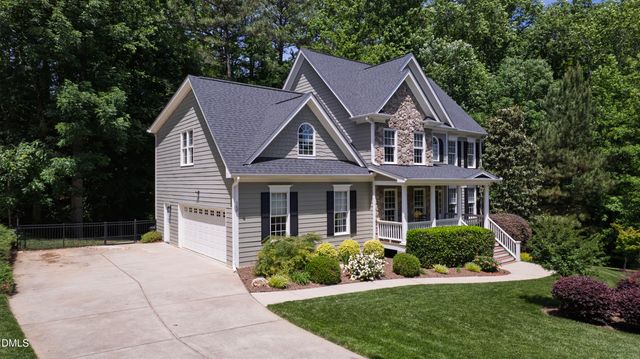 108 Creekvista Drive, Holly Springs, NC 27540