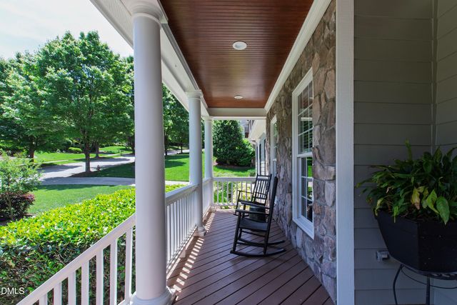 108 Creekvista Drive, Holly Springs, NC 27540
