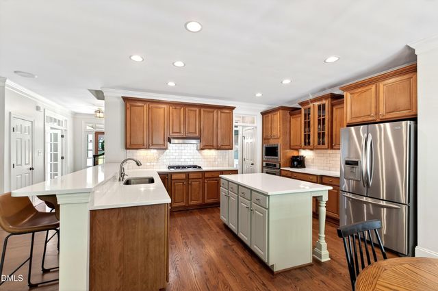 108 Creekvista Drive, Holly Springs, NC 27540