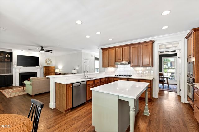 108 Creekvista Drive, Holly Springs, NC 27540