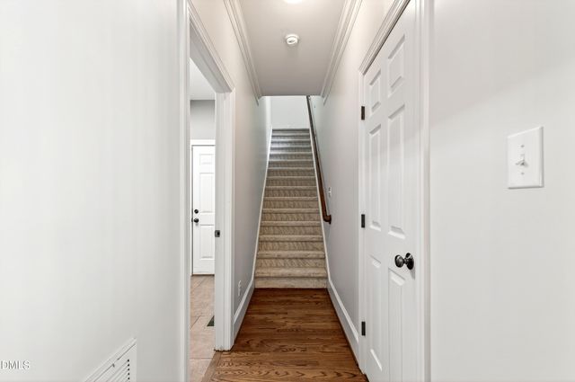 108 Creekvista Drive, Holly Springs, NC 27540