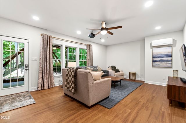 108 Creekvista Drive, Holly Springs, NC 27540