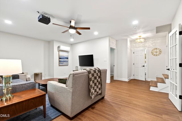 108 Creekvista Drive, Holly Springs, NC 27540