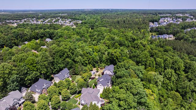 108 Creekvista Drive, Holly Springs, NC 27540