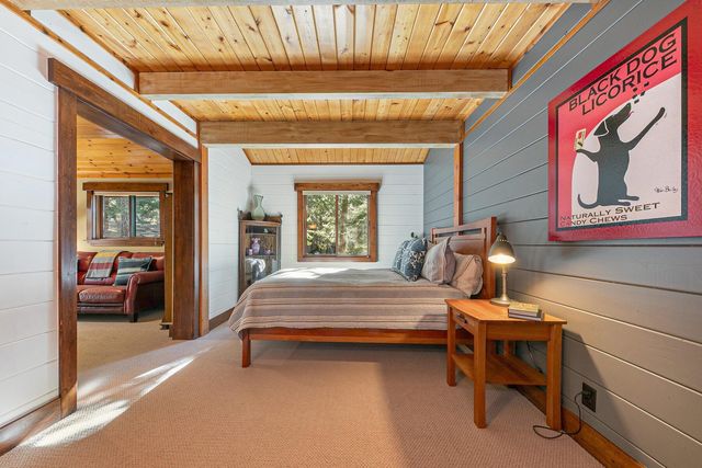 11443 Sitzmark Way, Truckee, CA 96161