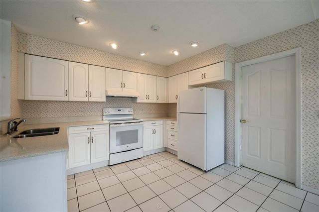 29 WOOD HAVEN DRIVE, Palm Coast, FL 32164