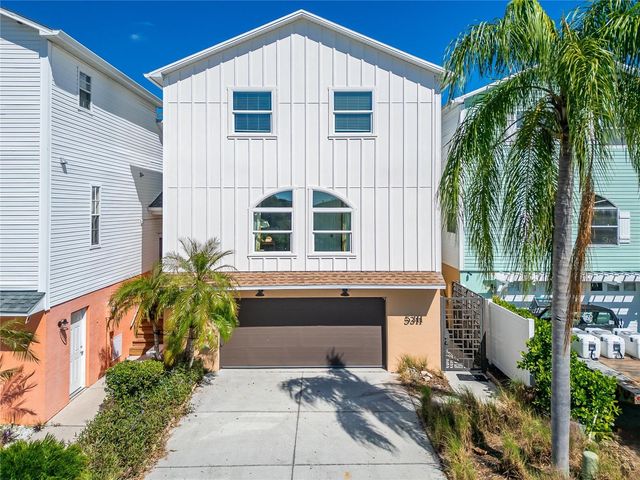 5311 BOARDWALK STREET, Holiday, FL 34690