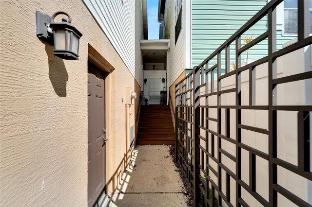 5311 BOARDWALK STREET, Holiday, FL 34690