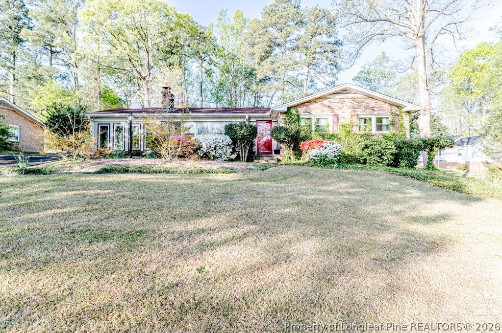 820 Primrose Lane, Sanford, NC 27330 — exterior