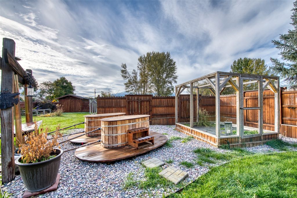 4485 Thorning Loop, Darby, MT 59829 photo 3