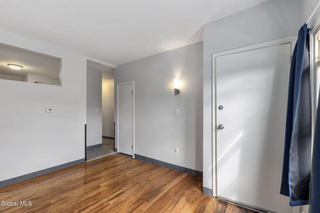 1605-1607 3rd Avenue, Watervliet, NY 12189
