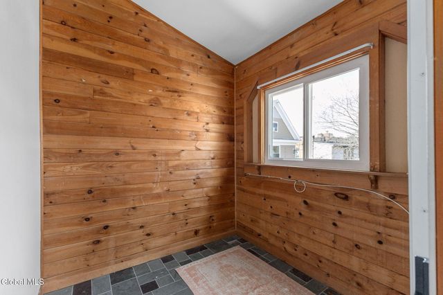 1605-1607 3rd Avenue, Watervliet, NY 12189