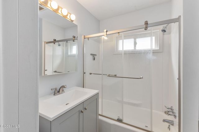 1605-1607 3rd Avenue, Watervliet, NY 12189