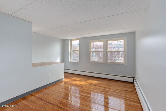 1605-1607 3rd Avenue, Watervliet, NY 12189