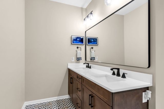 3104 Chatfield Dr, Murfreesboro, TN 37129