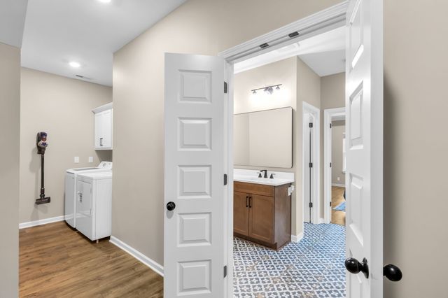 3104 Chatfield Dr, Murfreesboro, TN 37129