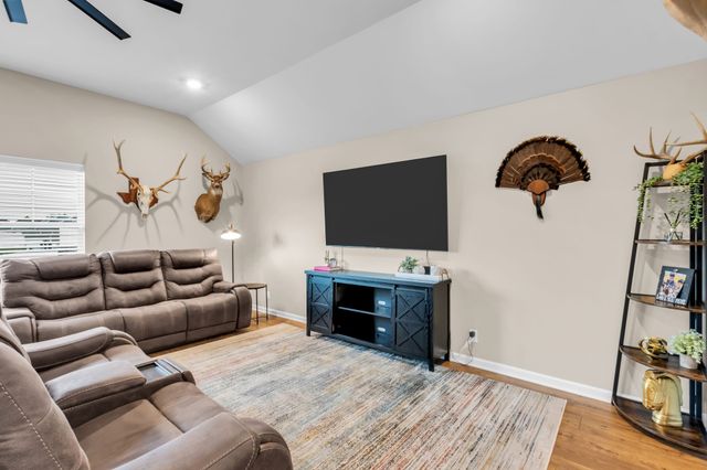 3104 Chatfield Dr, Murfreesboro, TN 37129