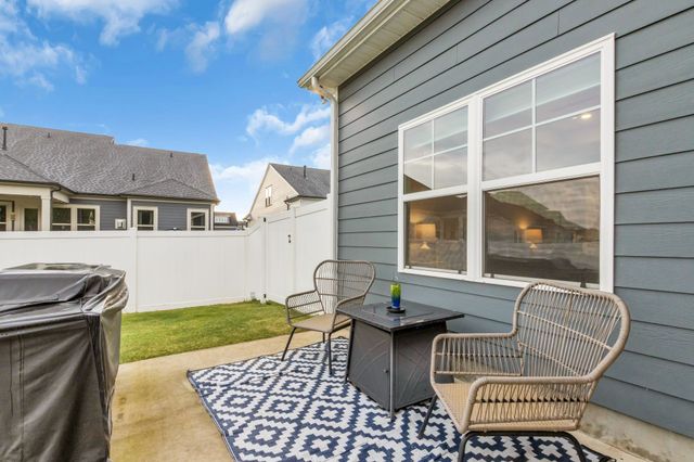 3104 Chatfield Dr, Murfreesboro, TN 37129