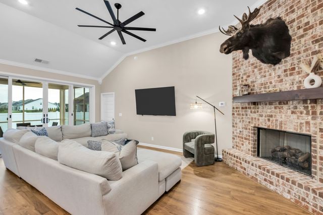 3104 Chatfield Dr, Murfreesboro, TN 37129