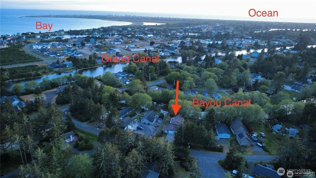 963 Hassalo Avenue SE, Ocean Shores, WA 98569