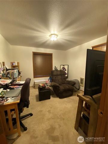 963 Hassalo Avenue SE, Ocean Shores, WA 98569