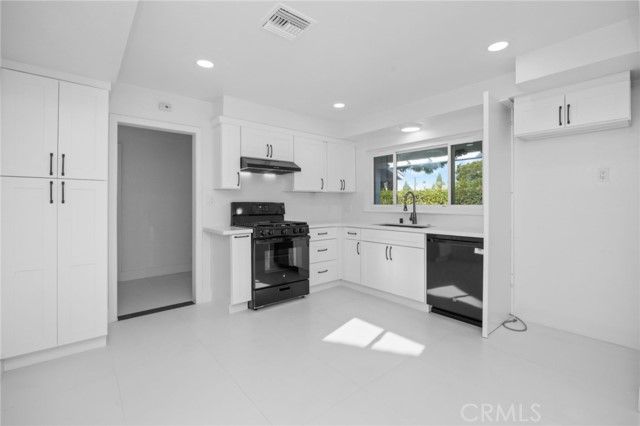 230 S Camellia, Anaheim, CA 92804