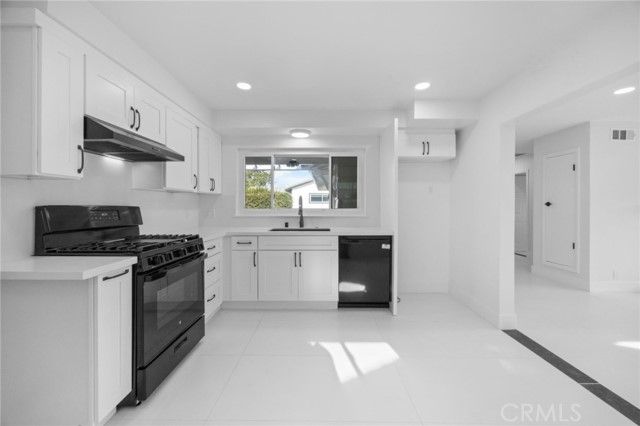 230 S Camellia, Anaheim, CA 92804