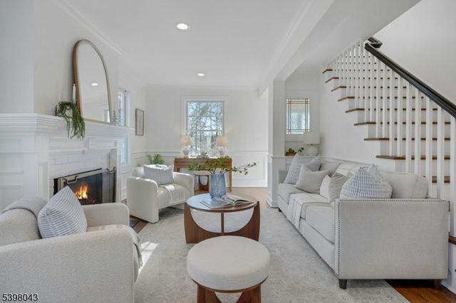 200 Mountainside Rd, Mendham Boro, NJ 07945