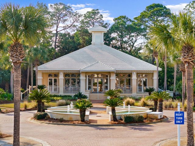 56 White Cliffs Boulevard, Santa Rosa Beach, FL 32459