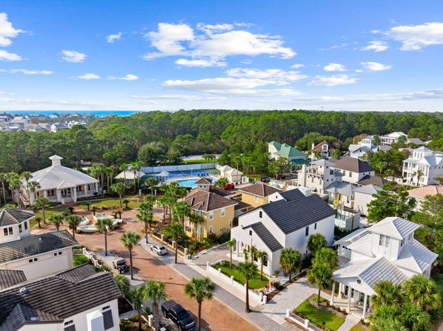 56 White Cliffs Boulevard, Santa Rosa Beach, FL 32459