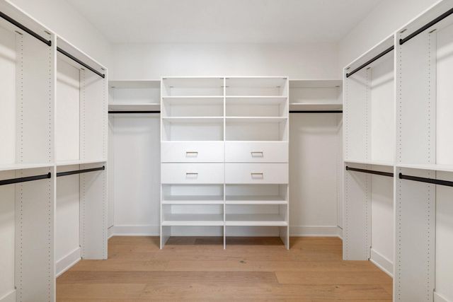 XXX7 Timberland Road, Eden Prairie, MN 55347