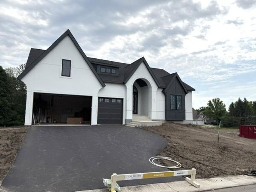 9271 Timberland Trail, Eden Prairie, MN 55347 — photo 5