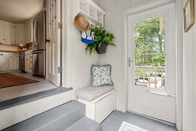 123 Harding Street, Medfield, MA 02052