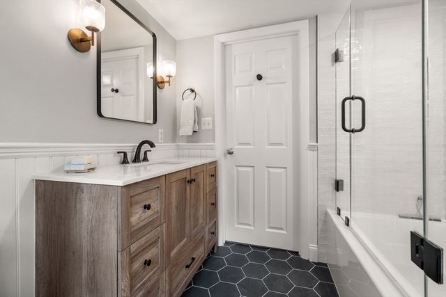 123 Harding Street, Medfield, MA 02052