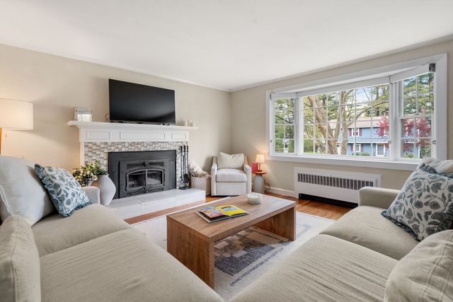 123 Harding Street, Medfield, MA 02052