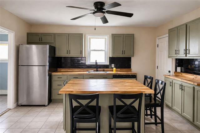 55 Second Street, East Providence, RI 02914